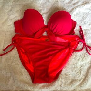 Women's Victoria Secret  Bikini size small
